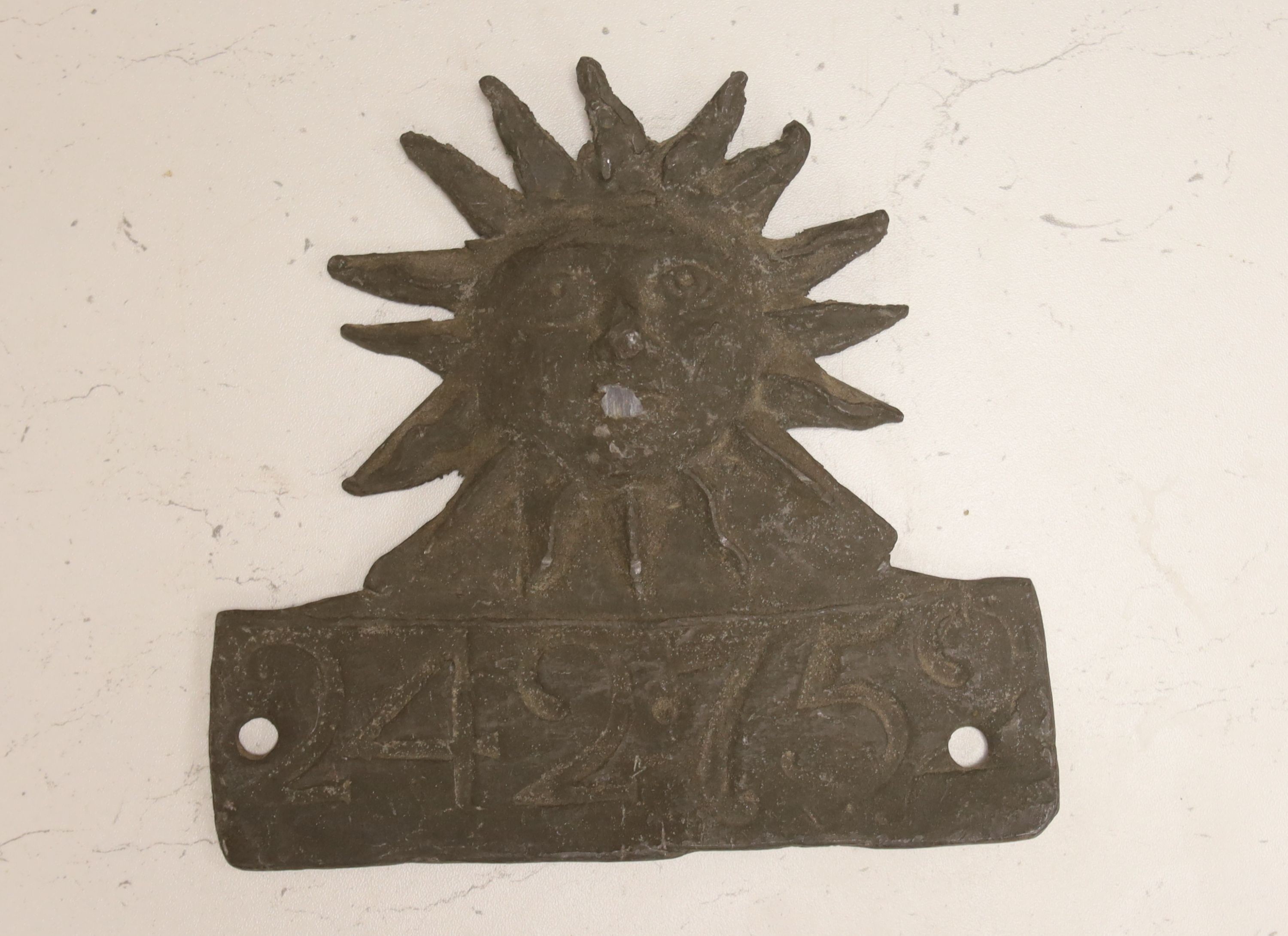 An 18th century Sun Alliance lead insurance mark 242759, height 17cm